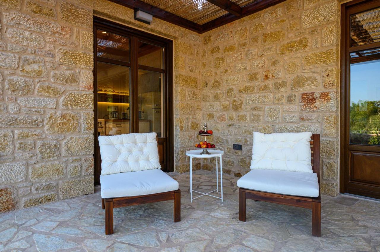 Villa Aloni Ekies à Kardamyli Extérieur photo