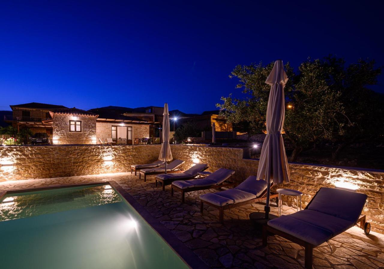 Villa Aloni Ekies à Kardamyli Extérieur photo