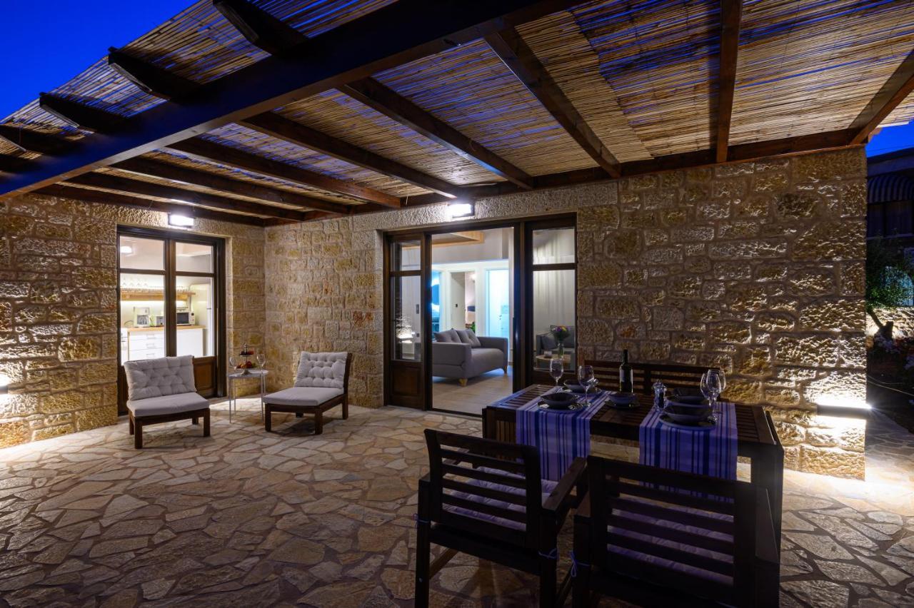 Villa Aloni Ekies à Kardamyli Extérieur photo