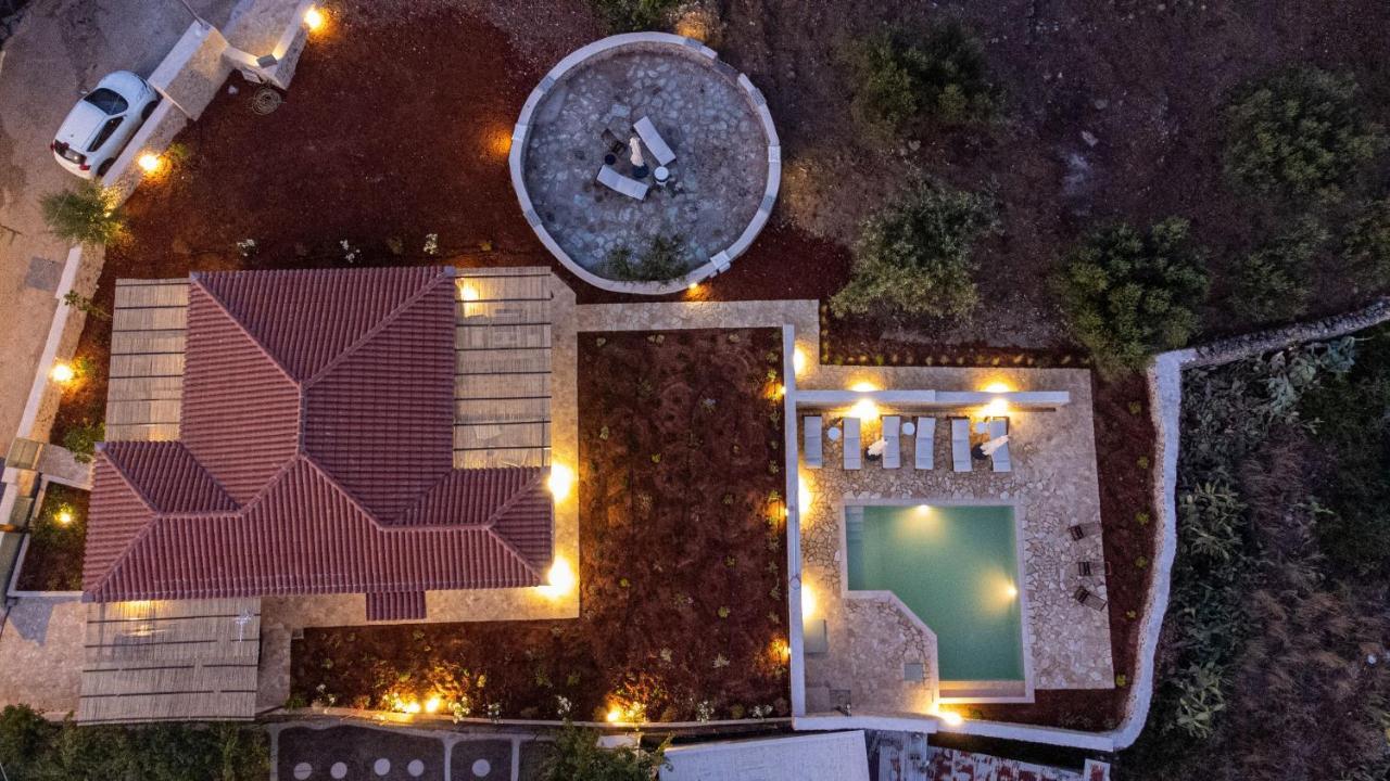Villa Aloni Ekies à Kardamyli Extérieur photo